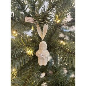 Snowbabies Starshine Baby with Blue Eyes Holding A Star‎ Ornament